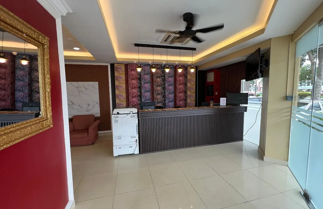 Hotel Crystal Villa-1